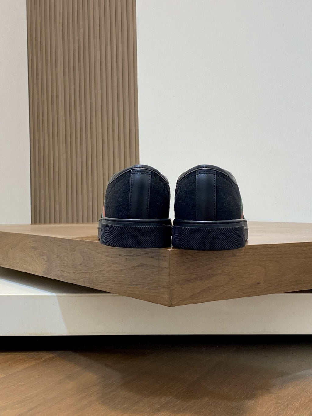 Gucci Black Green-Red Stripe Sneakers — back