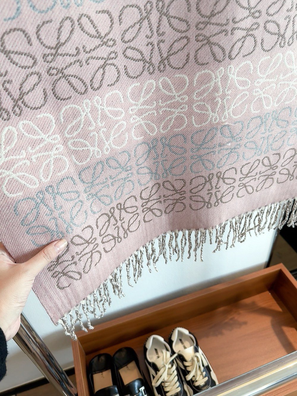 Reversible Fringed Patterned Scarf — detail