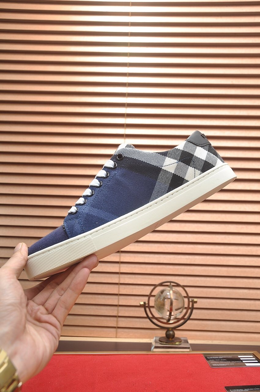 Burberry Navy Check Low-Top Sneakers — side