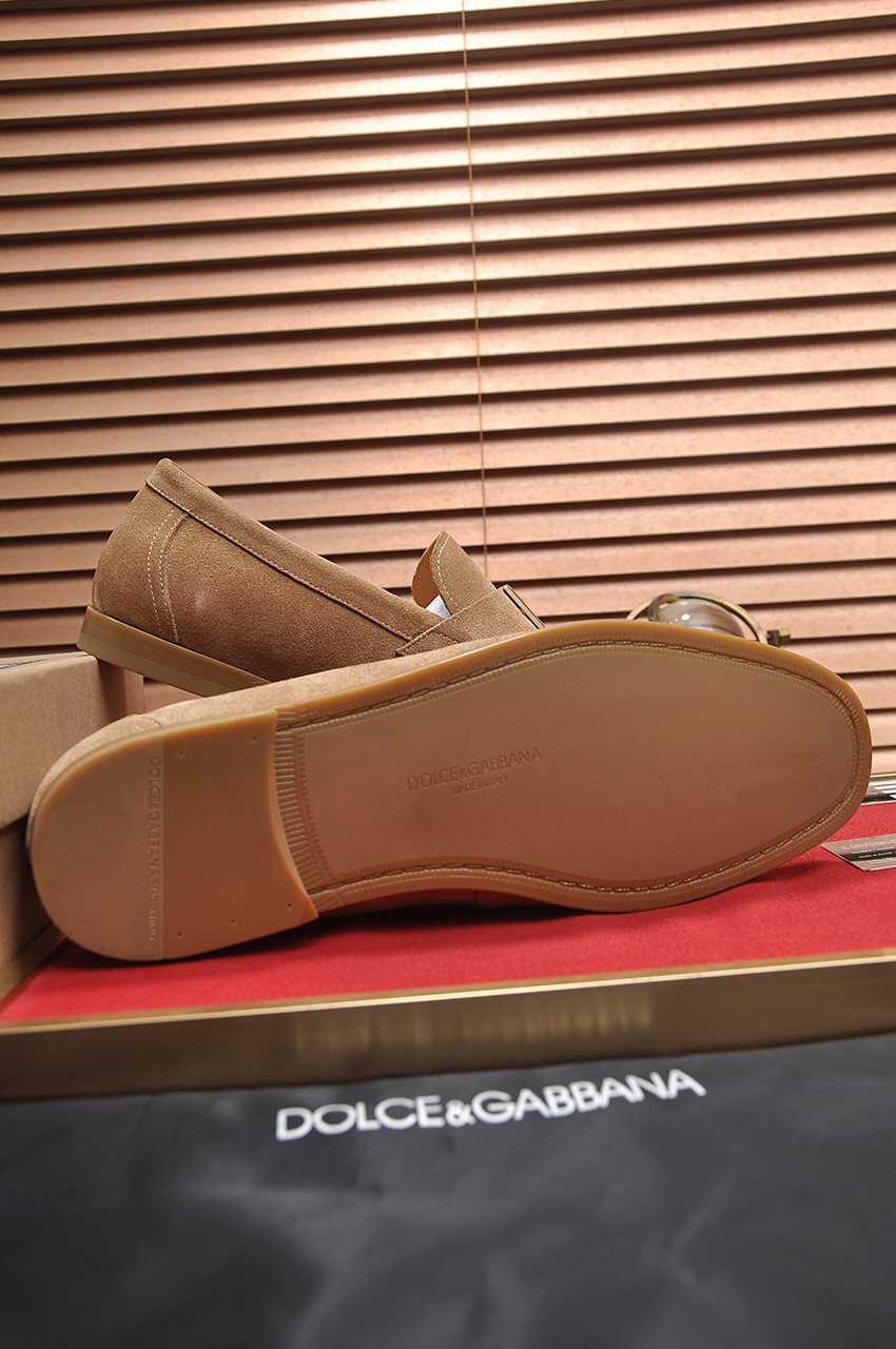 Dolce & Gabbana Metal-Embellished Loafers — side