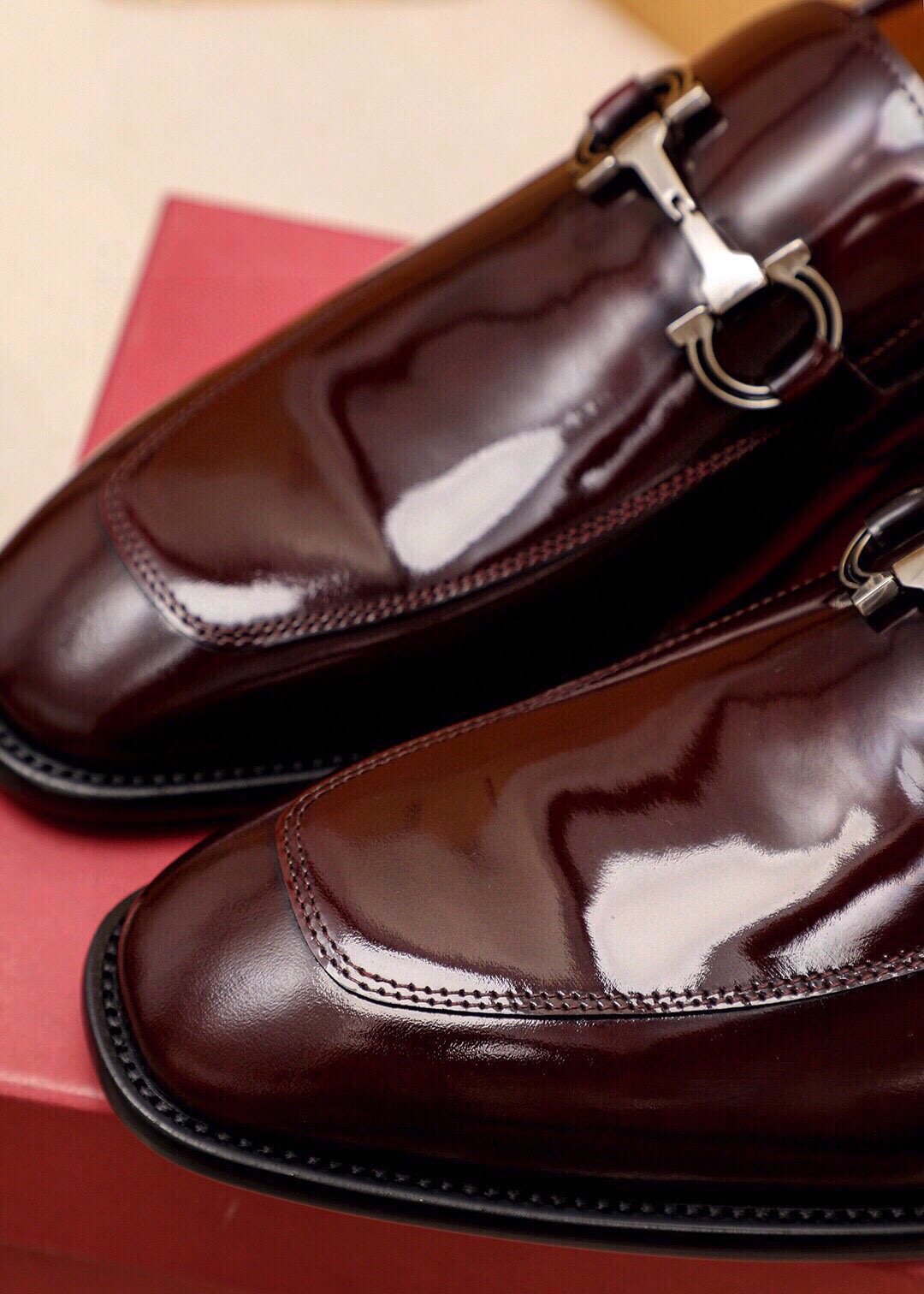 Ferragamo Buckle Leather Loafers — detail