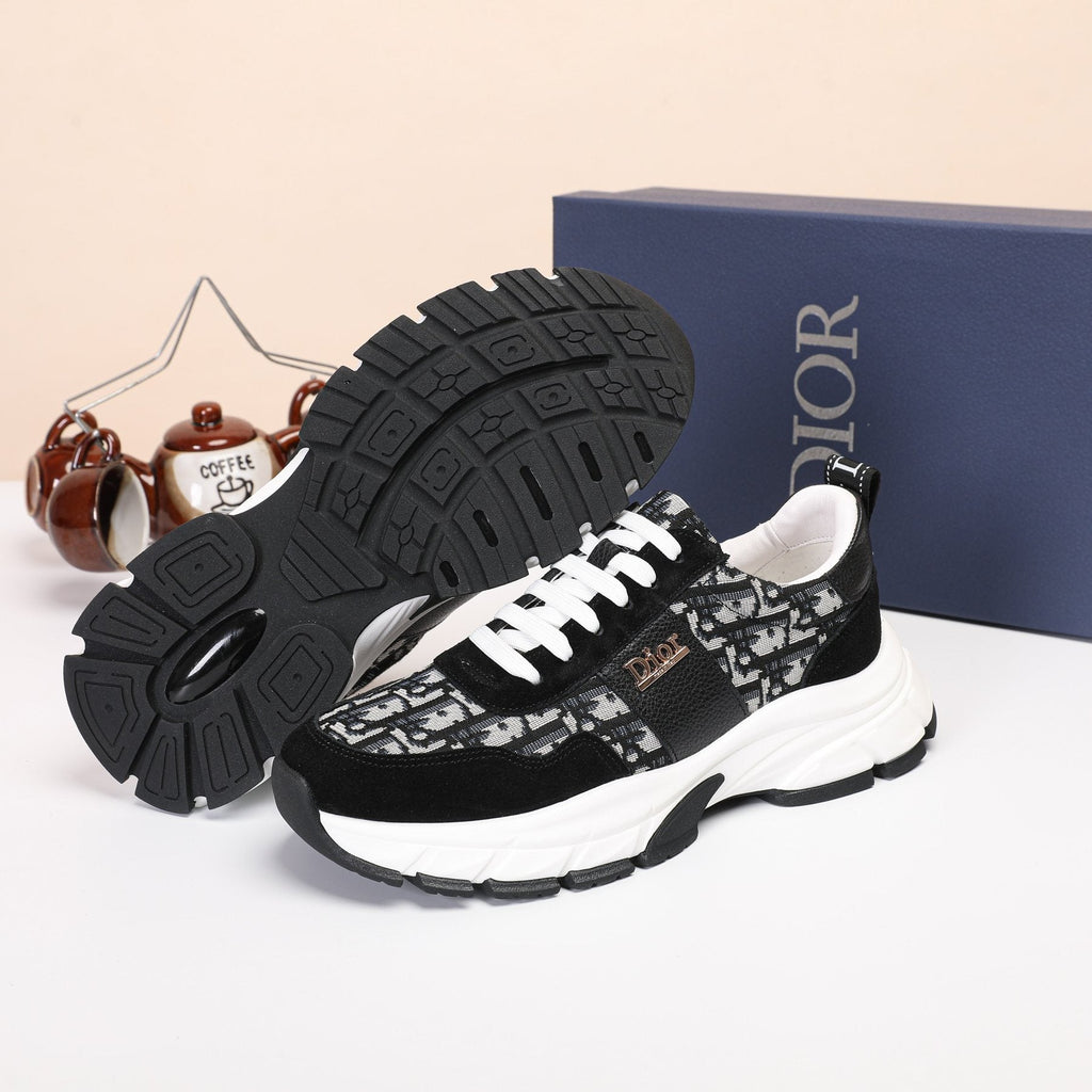 Dior Patterned Low-Top Sneakers — side